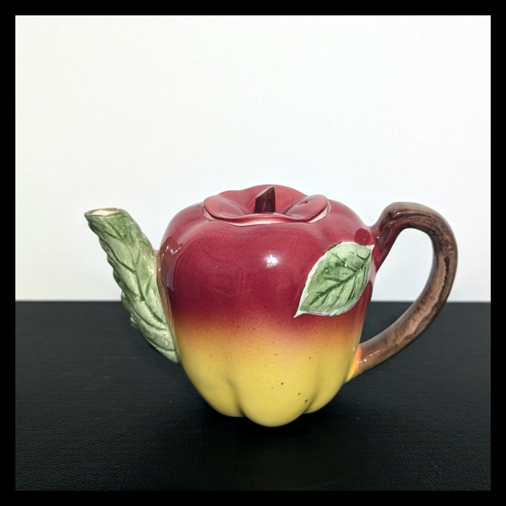🍎 Vtg. Vintage Smith Western Porcelain Apple Teapot